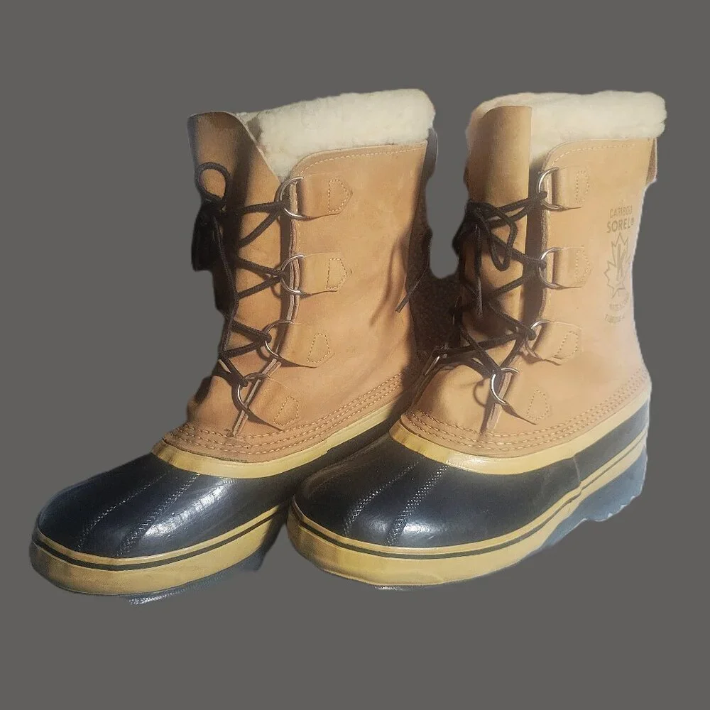 Sorel Men's Caribou Waterproof Boots Black/Tan Rubber & Leather Upper - M7/W8.5